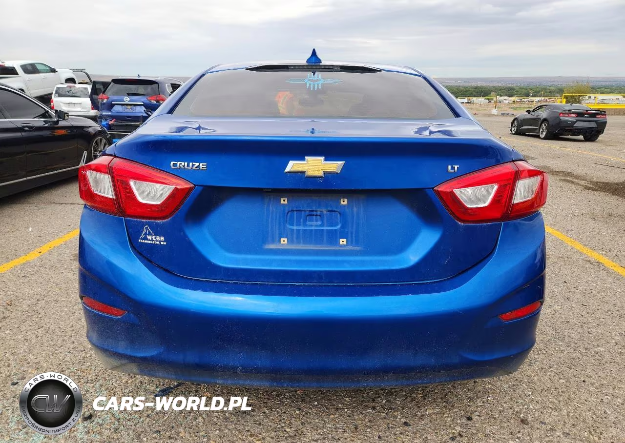 2019 Chevrolet Cruze Lt VIN:1G1BE5SM9K7107137 - 6