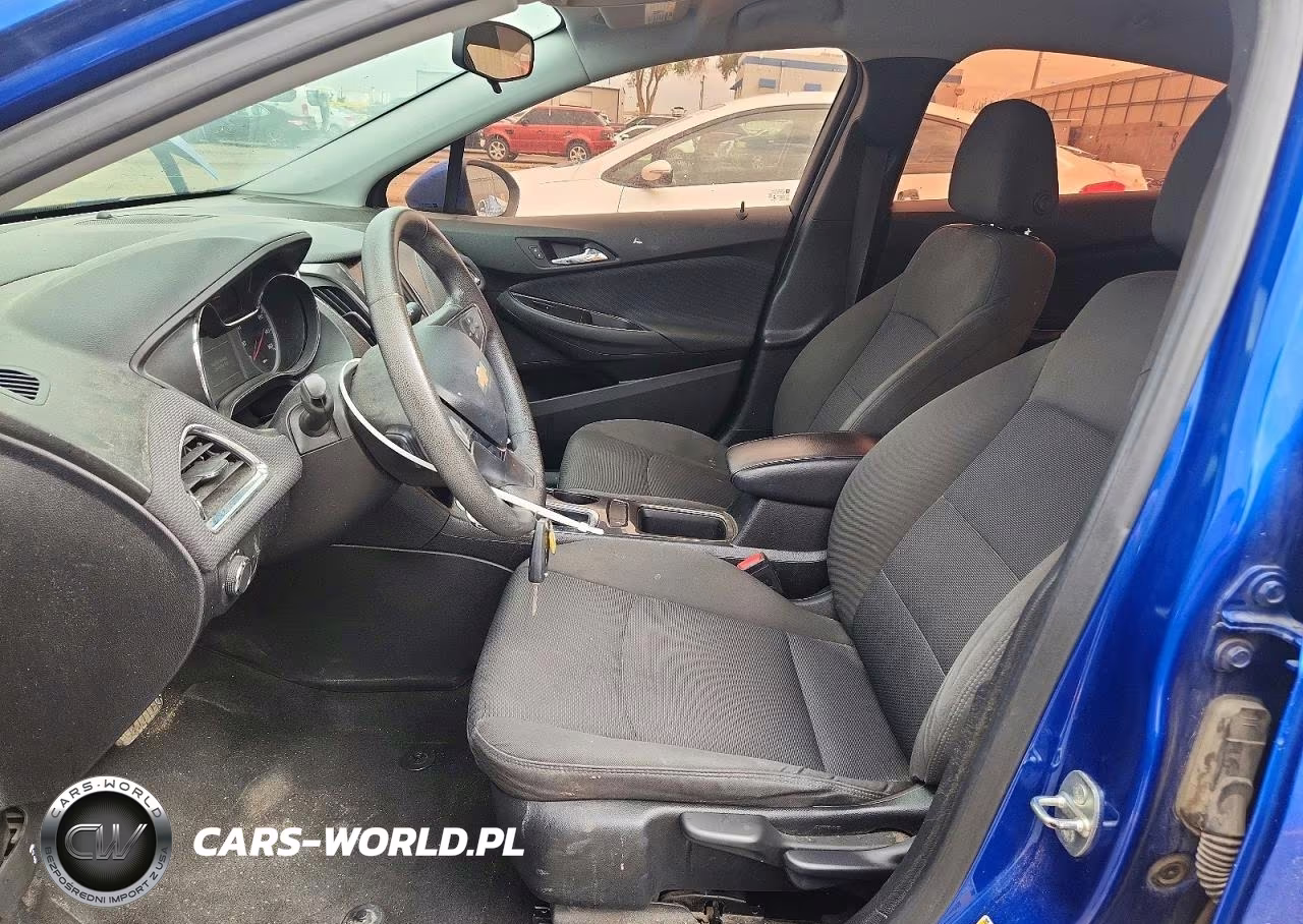 2019 Chevrolet Cruze Lt VIN:1G1BE5SM9K7107137 - 7