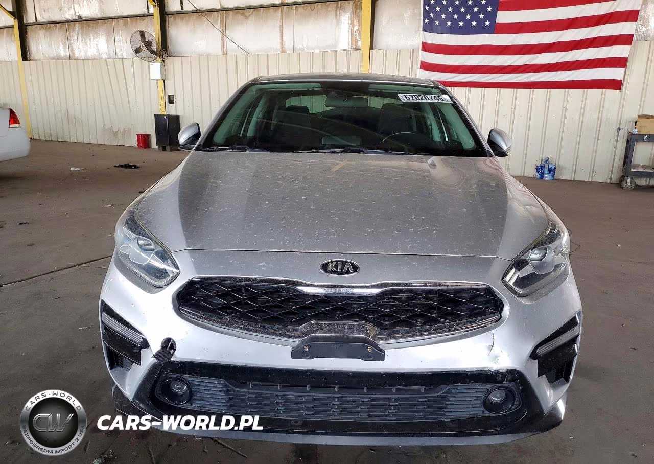 2019 Kia Forte S VIN:3KPF34AD0KE023542 - 5
