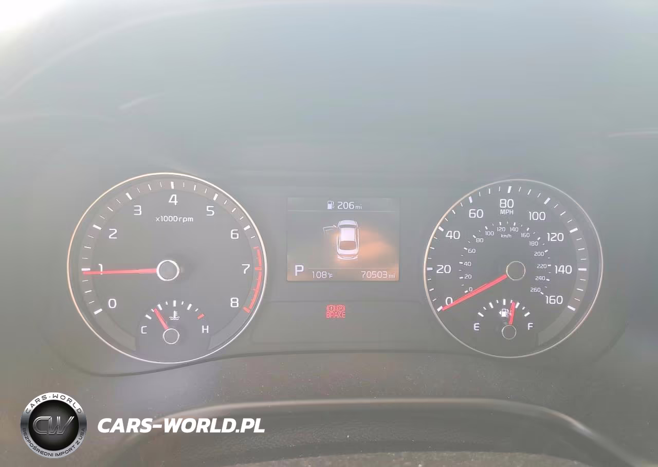 2019 Kia Forte S VIN:3KPF34AD0KE023542 - 9