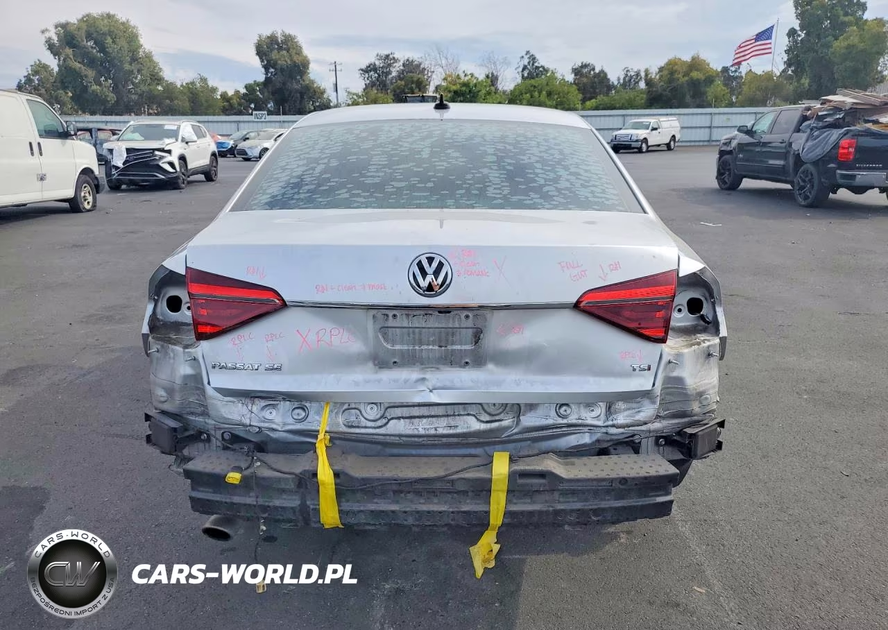 2018 Volkswagen Passat Se VIN:1VWBA7A33JC016732 - 6