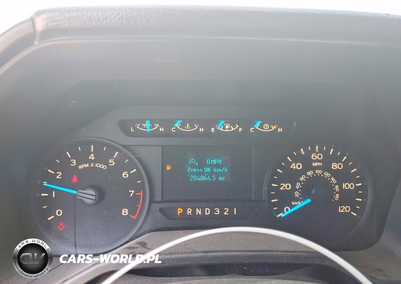 2017 Ford F150 VIN:1FTMF1C88HFA18567 - 9