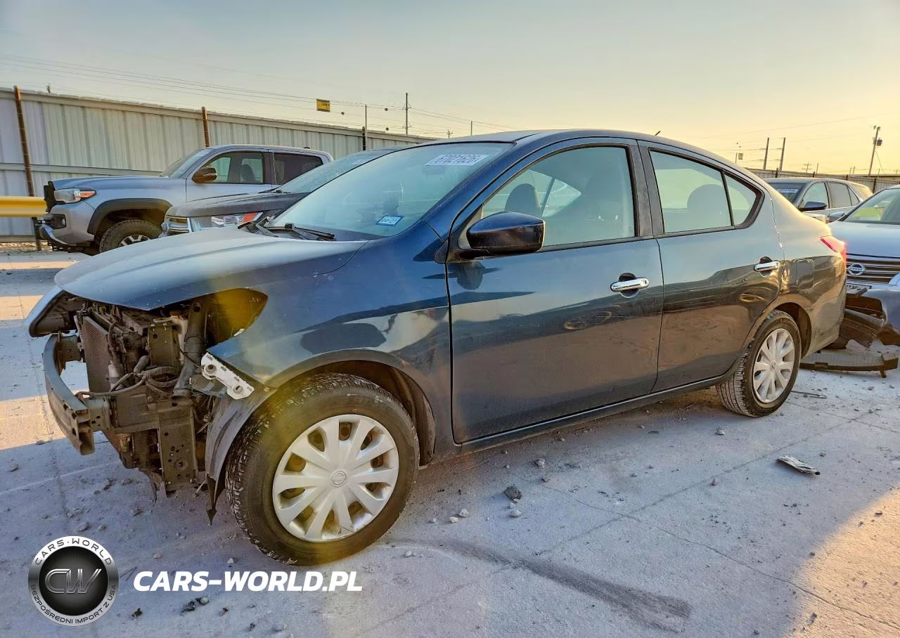 2016 Nissan Versa 1.6 Sv
