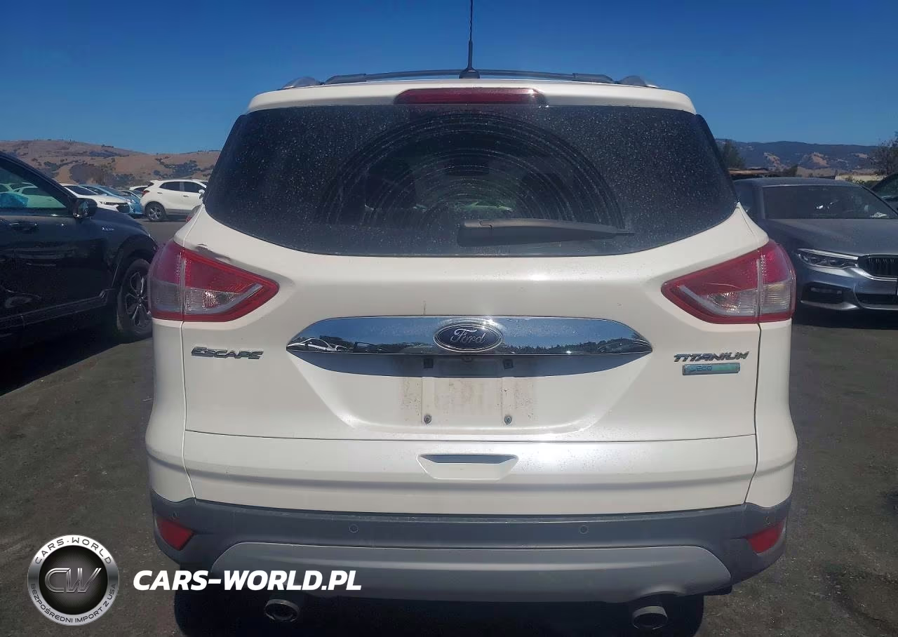 2016 Ford Escape Titanium VIN:1FMCU0J99GUC00291 - 6