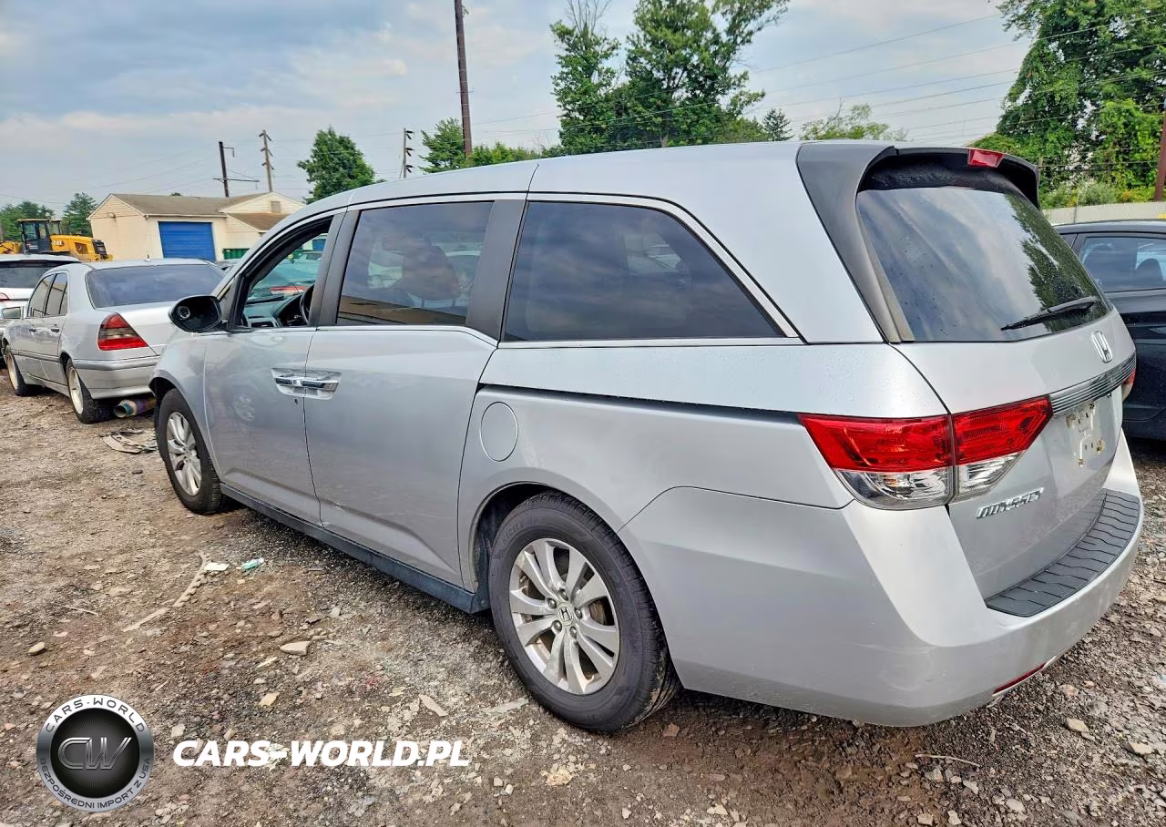 2015 Honda Odyssey Exl VIN:5FNRL5H65FB051167 - 2