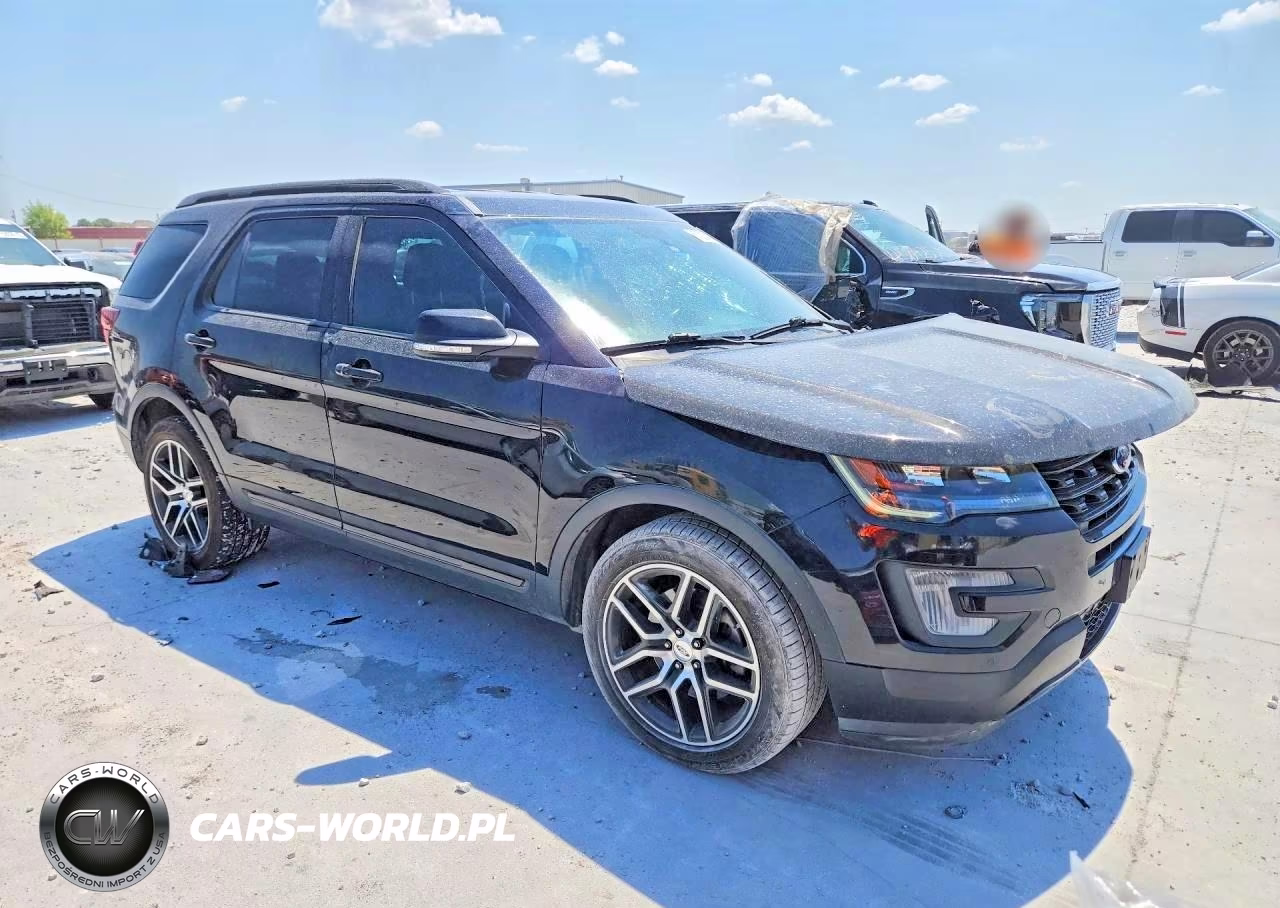 2017 Ford Explorer Sport VIN:1FM5K8GT7HGD02687 - 4