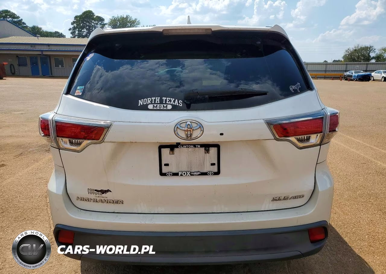 2015 Toyota Highlander Xle VIN:5TDJKRFH6FS205943 - 6