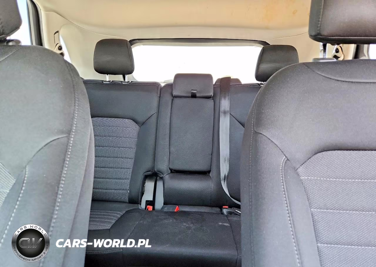 2018 Ford Edge Se VIN:2FMPK3G90JBB86097 - 10