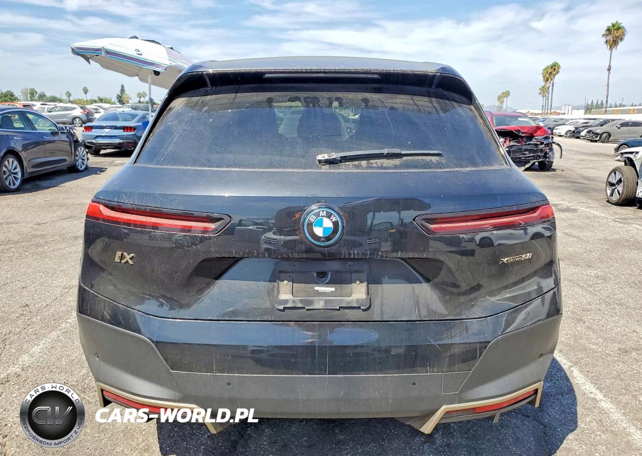 2022 BMW Ix xDrive50 VIN:WB523CF08NCK54792 - 6