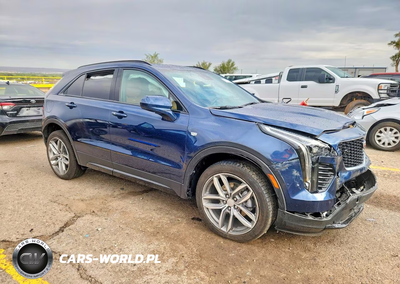 2020 Cadillac Xt4 Sport VIN:1GYFZFR41LF081398 - 4
