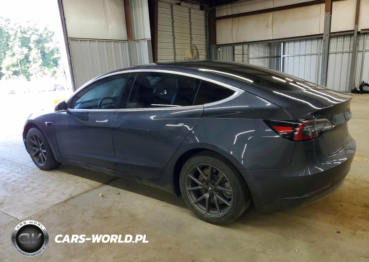 2018 Tesla Model 3 VIN:5YJ3E1EA3JF033616 - 2