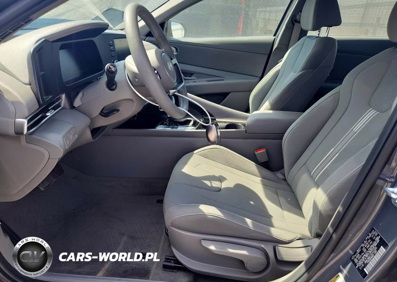 2025 Hyundai Elantra Hybrid Blue VIN:KMHLM4DJ1SU122305 - 7