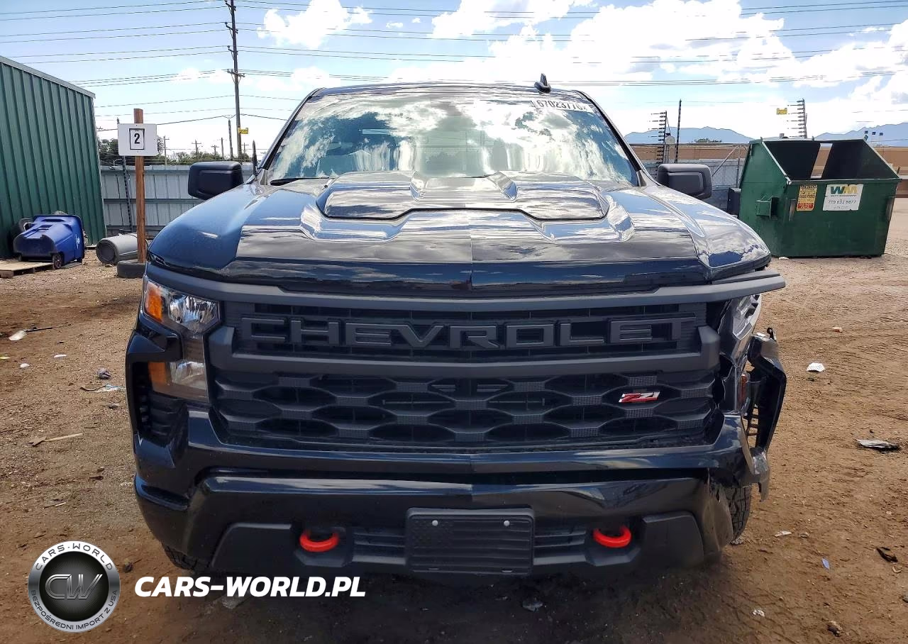 2025 Chevrolet Silverado K1500 Trail Boss Custom VIN:3GCPKCEK4SG332302 - 5