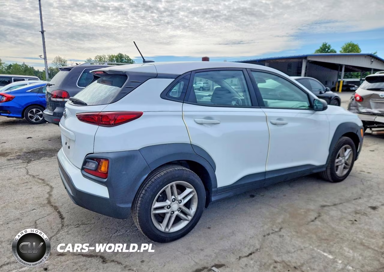 2019 Hyundai Kona Se VIN:KM8K12AA9KU324161 - 3