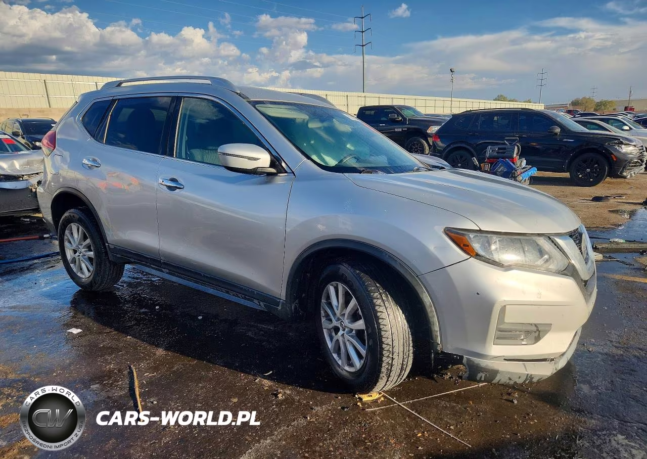 2018 Nissan Rogue Sv VIN:KNMAT2MT3JP584530 - 4