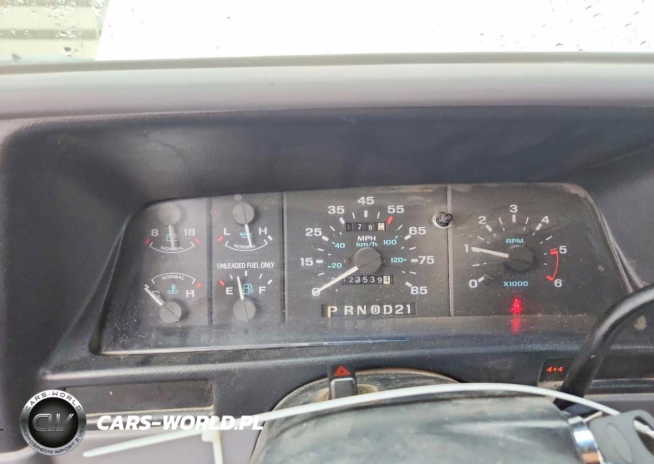 1994 Ford Explorer VIN:1FMCU24X0RUE43027 - 9