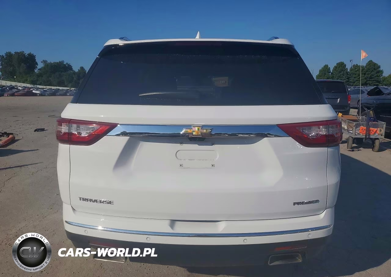 2019 Chevrolet Traverse Premier VIN:1GNERKKW9KJ108596 - 6
