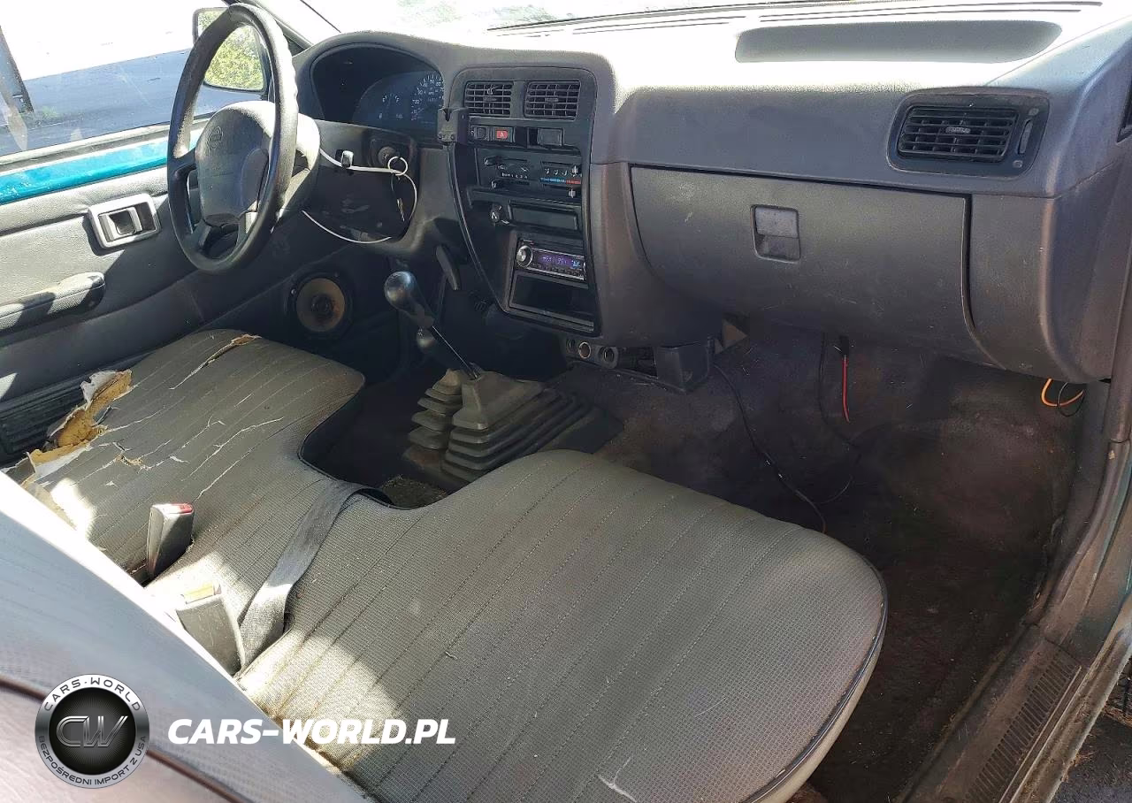 1996 Nissan Truck Xe VIN:1N6SD11Y3TC359737 - 8