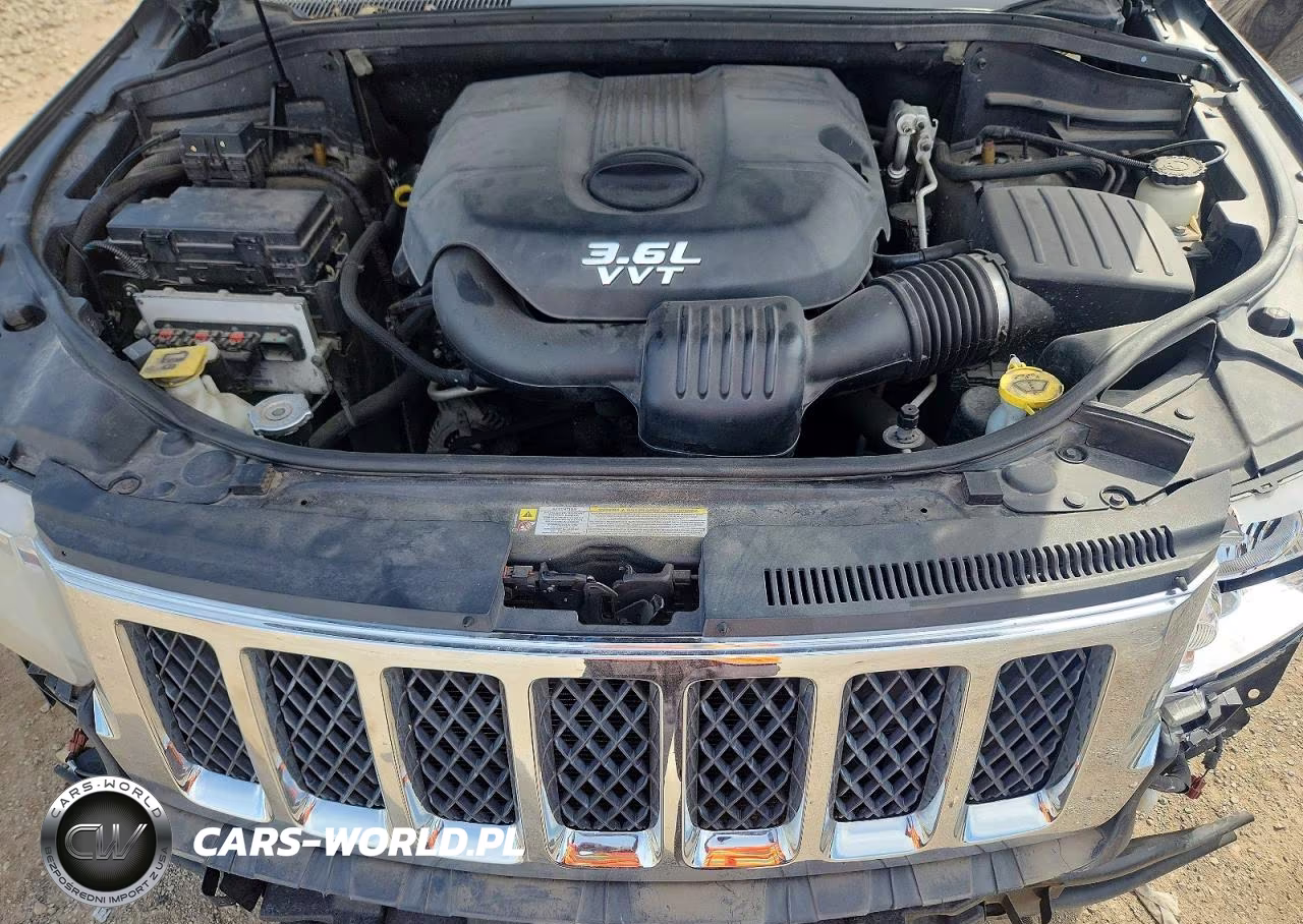 2013 Jeep Grand Cherokee Overland VIN:1C4RJFCG1DC627035 - 11