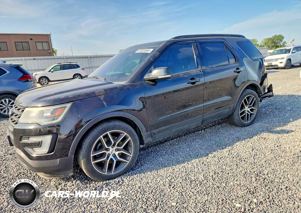 2016 Ford Explorer Sport VIN:1FM5K8GT1GGC04267 - 1
