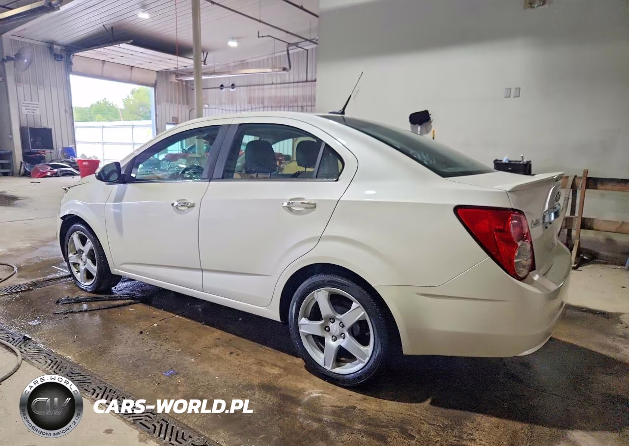 2014 Chevrolet Sonic Ltz VIN:1G1JE5SB3E4135032 - 2