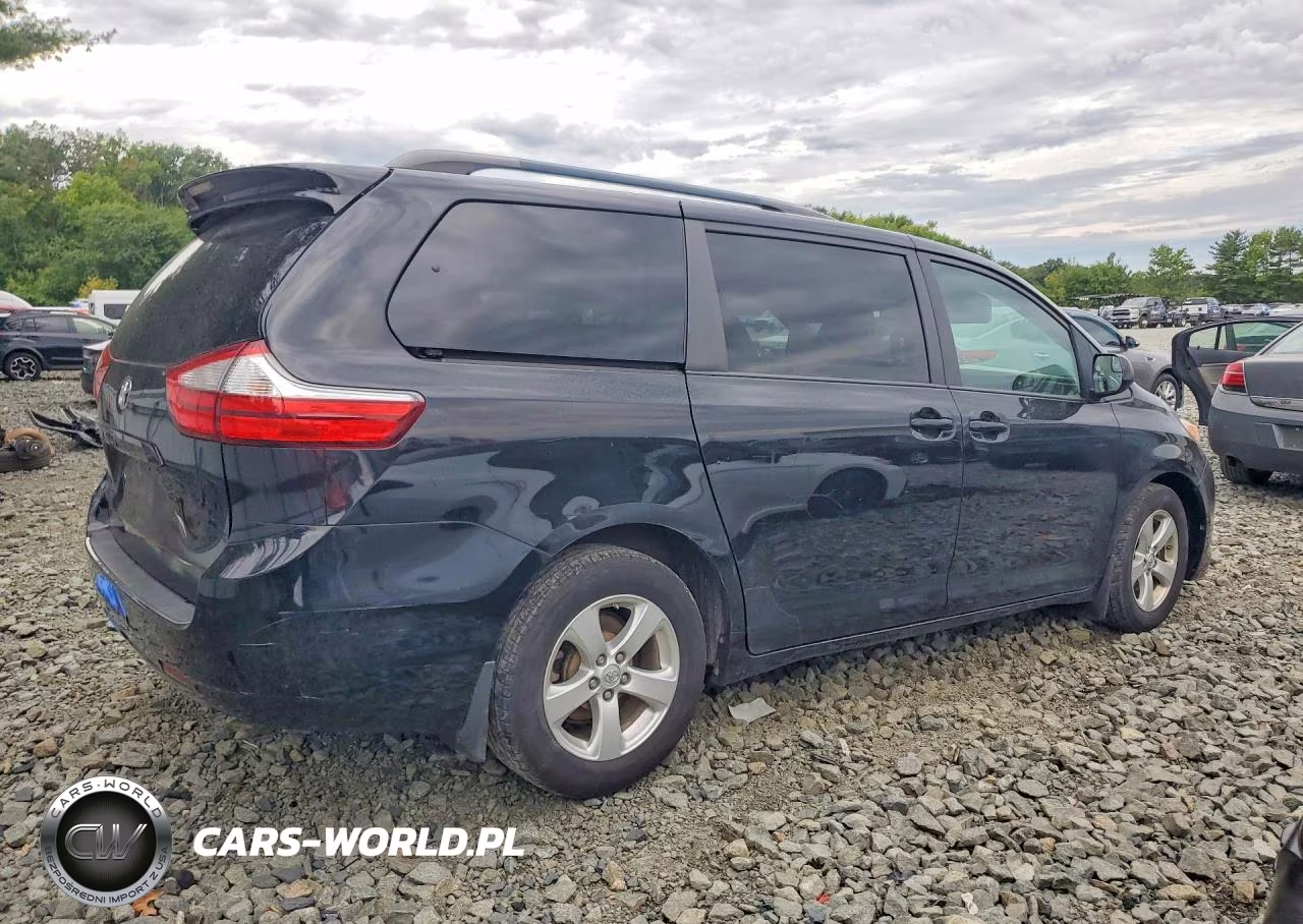 2016 Toyota Sienna Le VIN:5TDKK3DC2GS751343 - 3