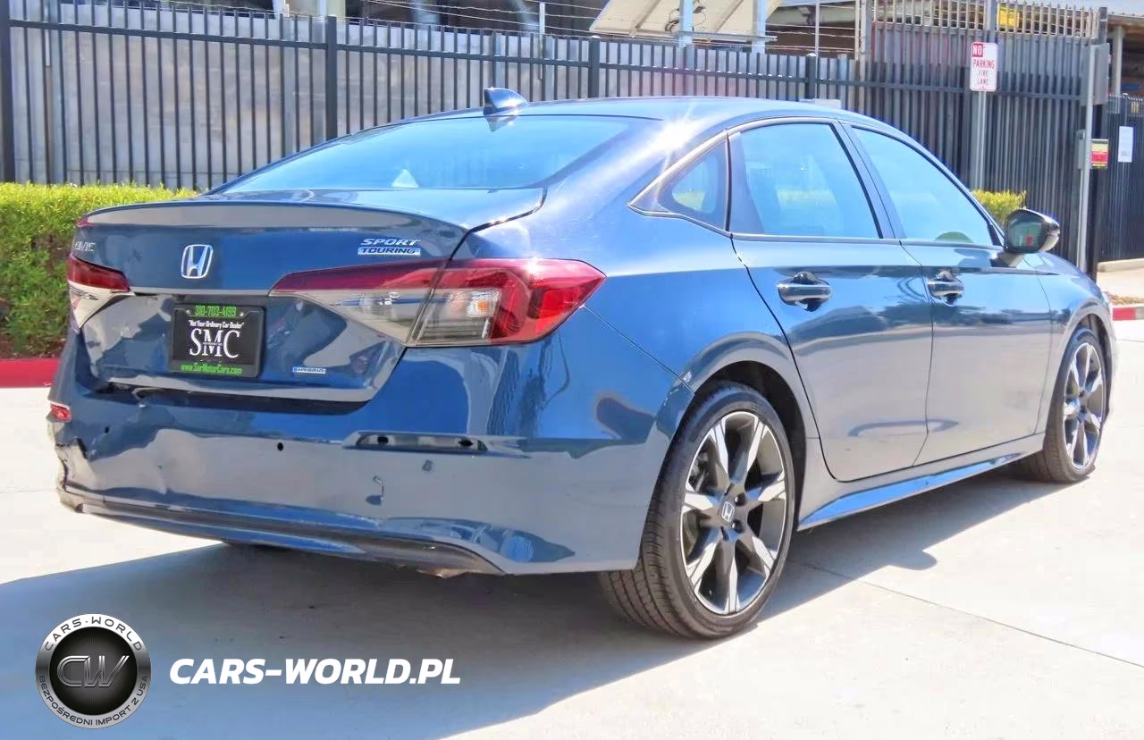 2025 Honda Civic Sport VIN:2HGFE4F85SH325565 - 3