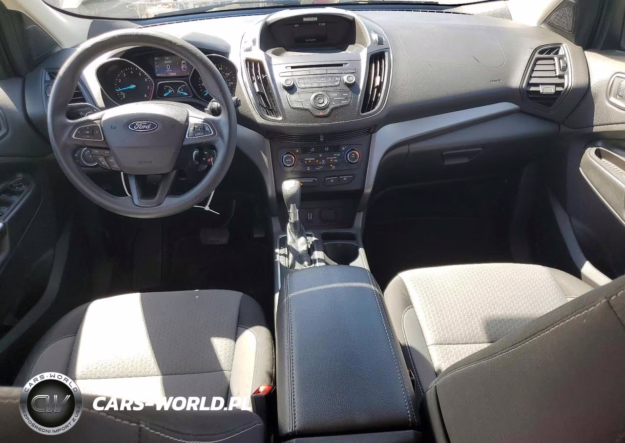 2017 Ford Escape Se VIN:1FMCU0GD8HUC80258 - 8