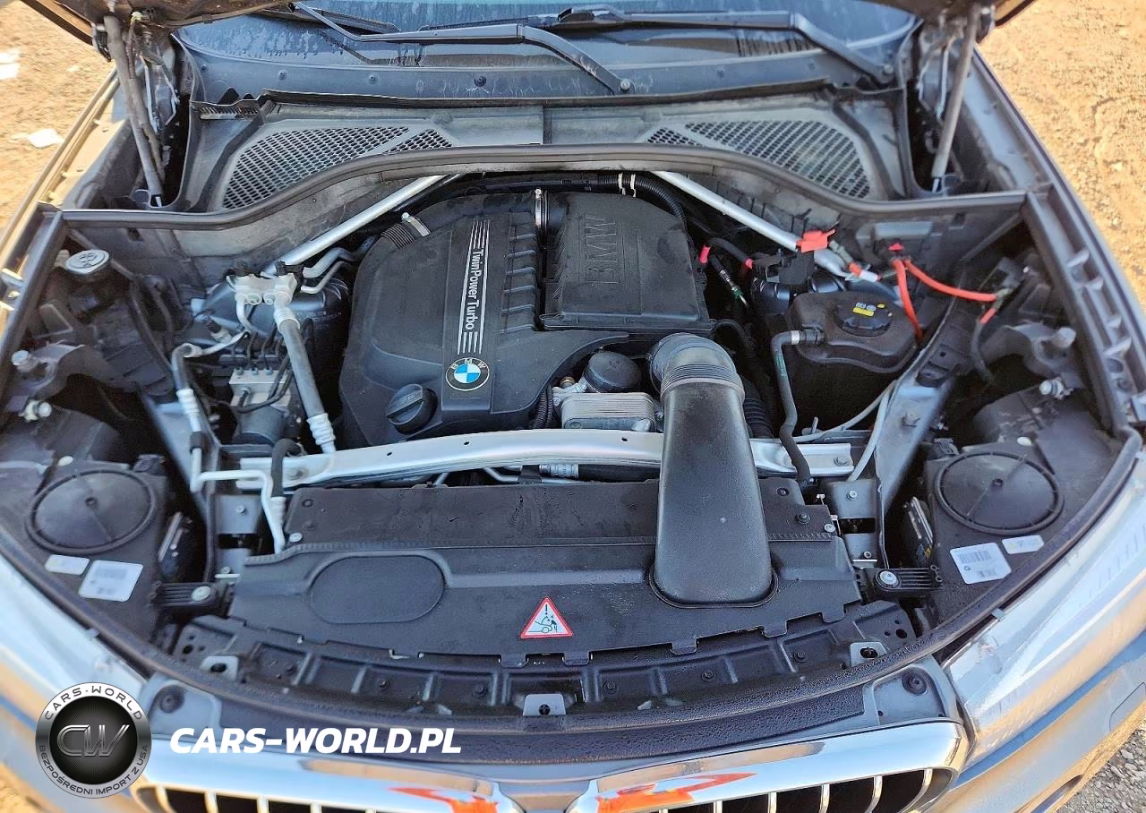 2015 BMW X5 xDrive35I VIN:5UXKR0C50F0K70634 - 12