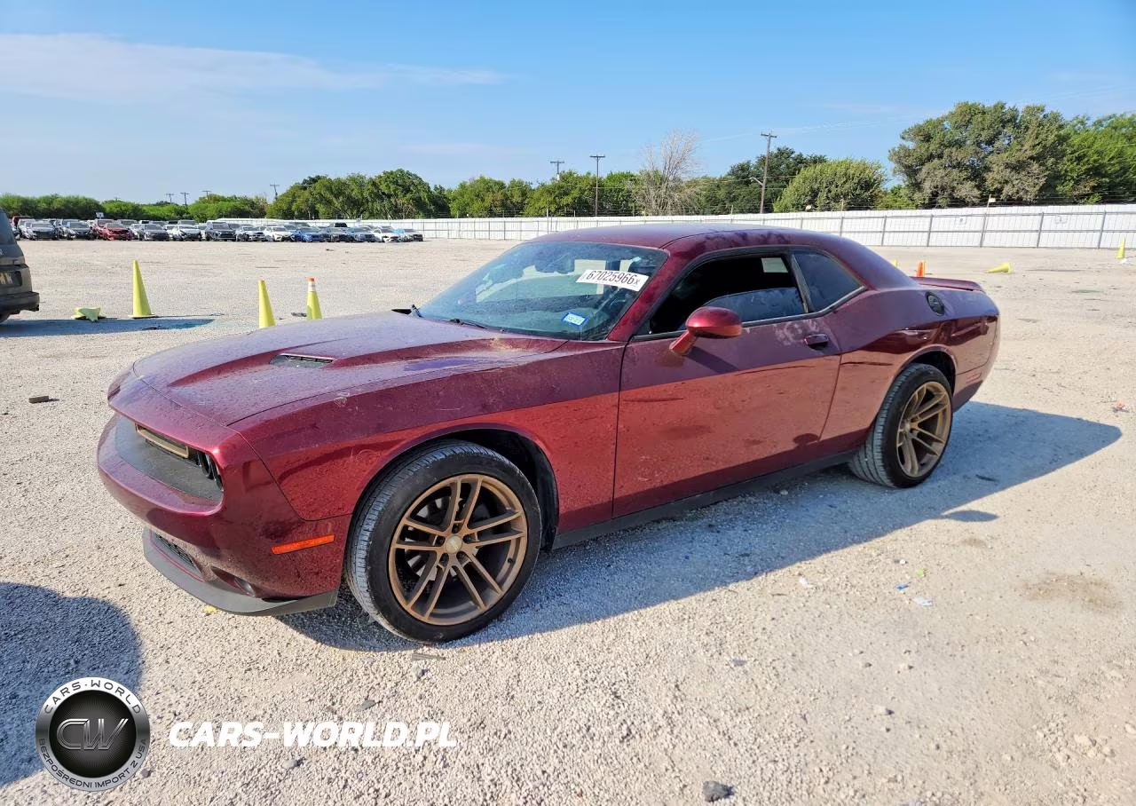 2021 Dodge Challenger Sxt VIN:2C3CDZAG2MH520854 - 1
