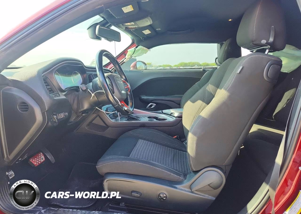 2021 Dodge Challenger Sxt VIN:2C3CDZAG2MH520854 - 7