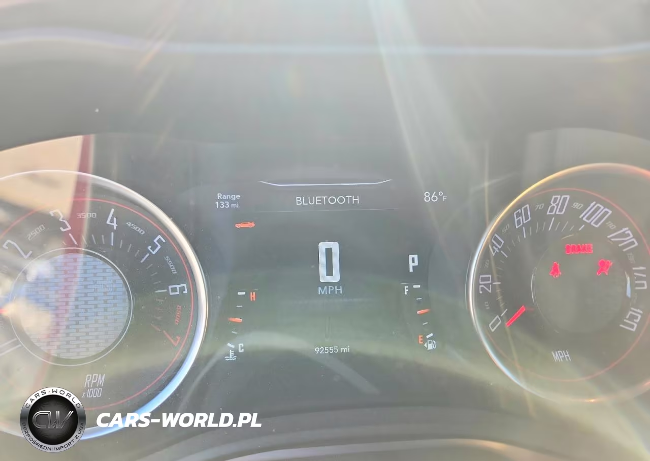 2021 Dodge Challenger Sxt VIN:2C3CDZAG2MH520854 - 9