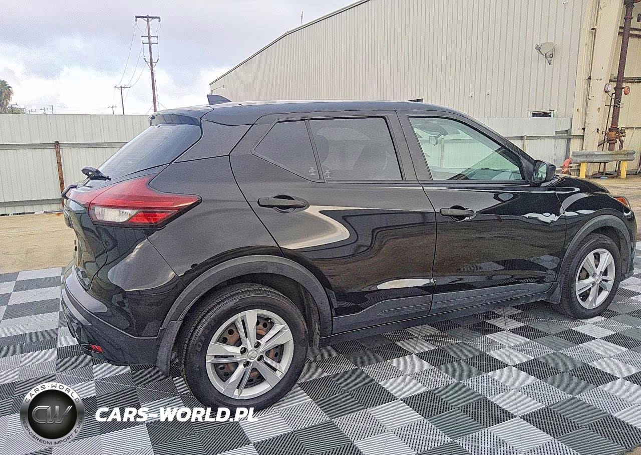 2023 Nissan Kicks S VIN:3N1CP5BV0PL476716 - 3