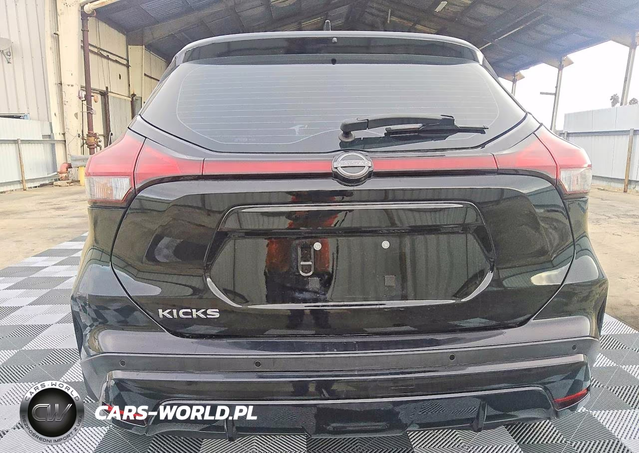 2023 Nissan Kicks S VIN:3N1CP5BV0PL476716 - 6