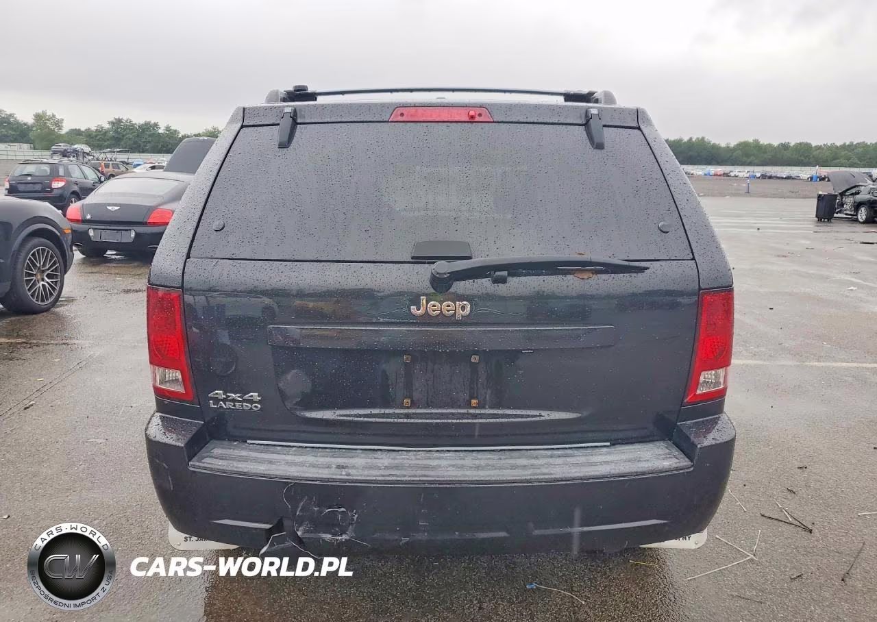 2010 Jeep Grand Cherokee Laredo VIN:1J4PR4GK5AC109826 - 6