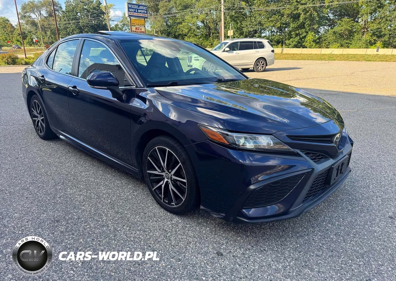 2022 Toyota Camry Se