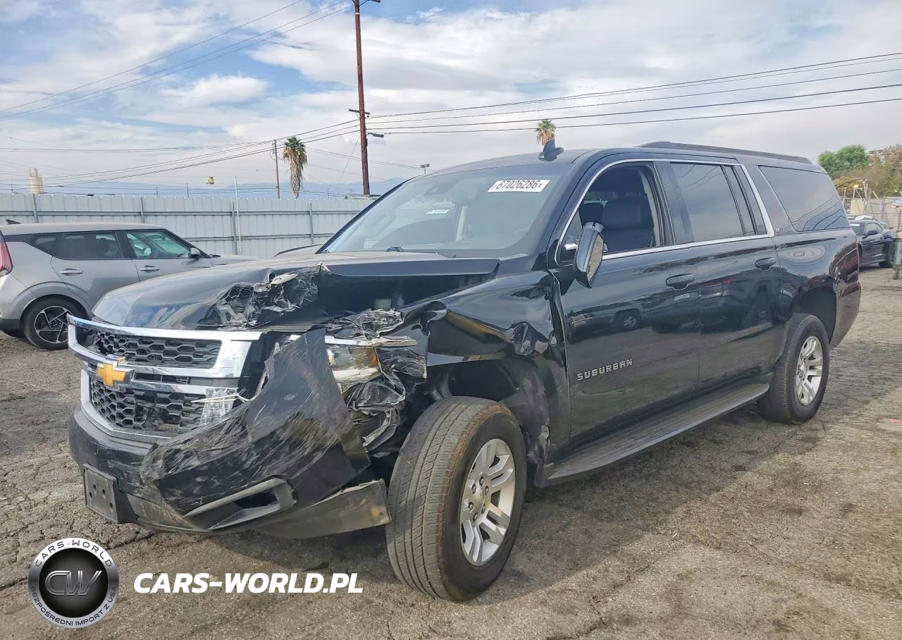 2019 Chevrolet Suburban C1500 Lt – zdjęcie 1 z 13