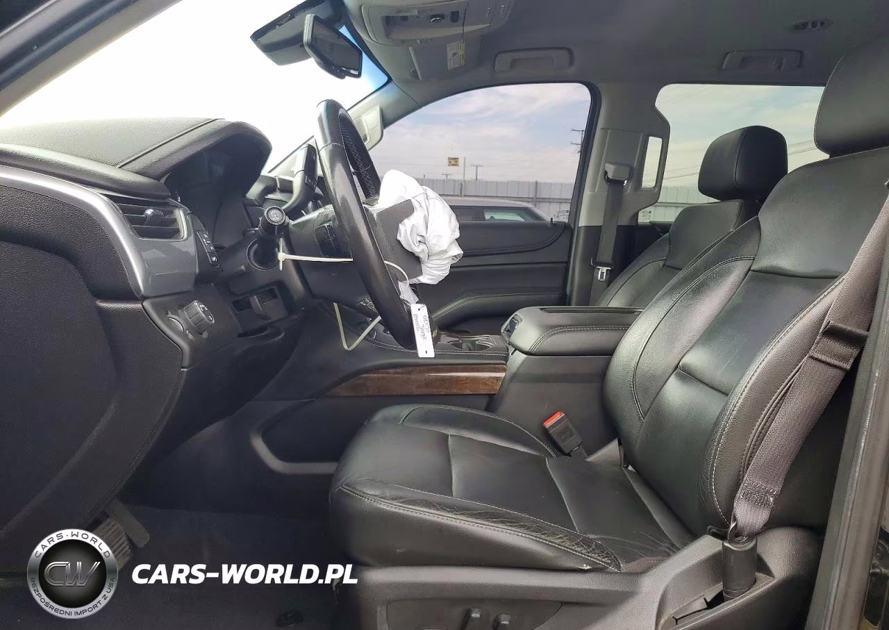 2019 Chevrolet Suburban C1500 Lt VIN:1GNSCHKC5KR168955 - 7