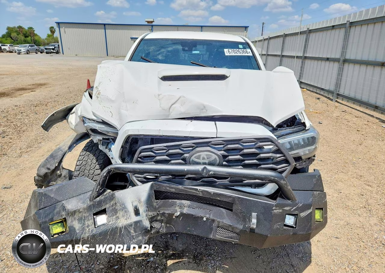 2022 Toyota Tacoma Trd Sport VIN:3TMCZ5AN5NM463640 - 5
