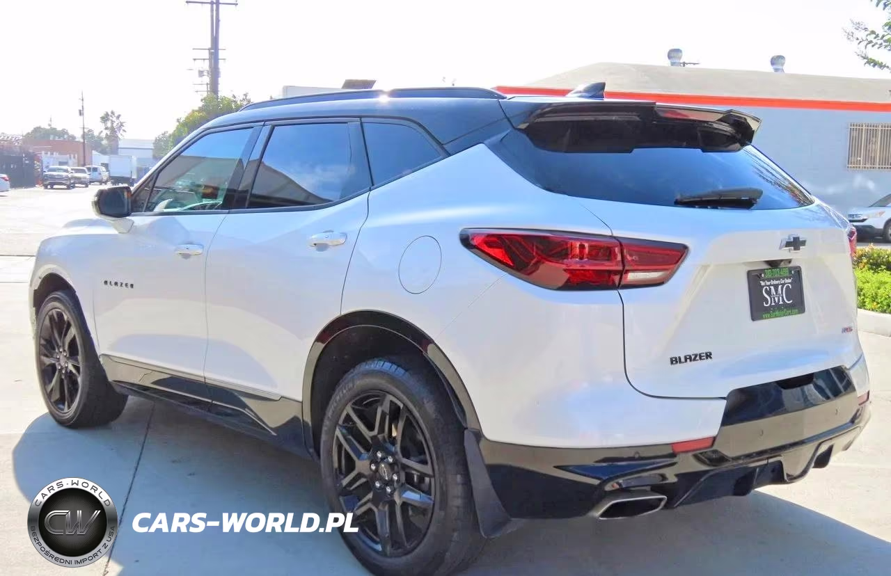 2024 Chevrolet Blazer Rs VIN:3GNKBERS7RS161043 - 4