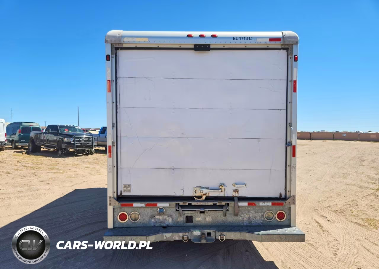 2009 Ford E450 Box Truck VIN:1FDXE45S09DA10384 - 6