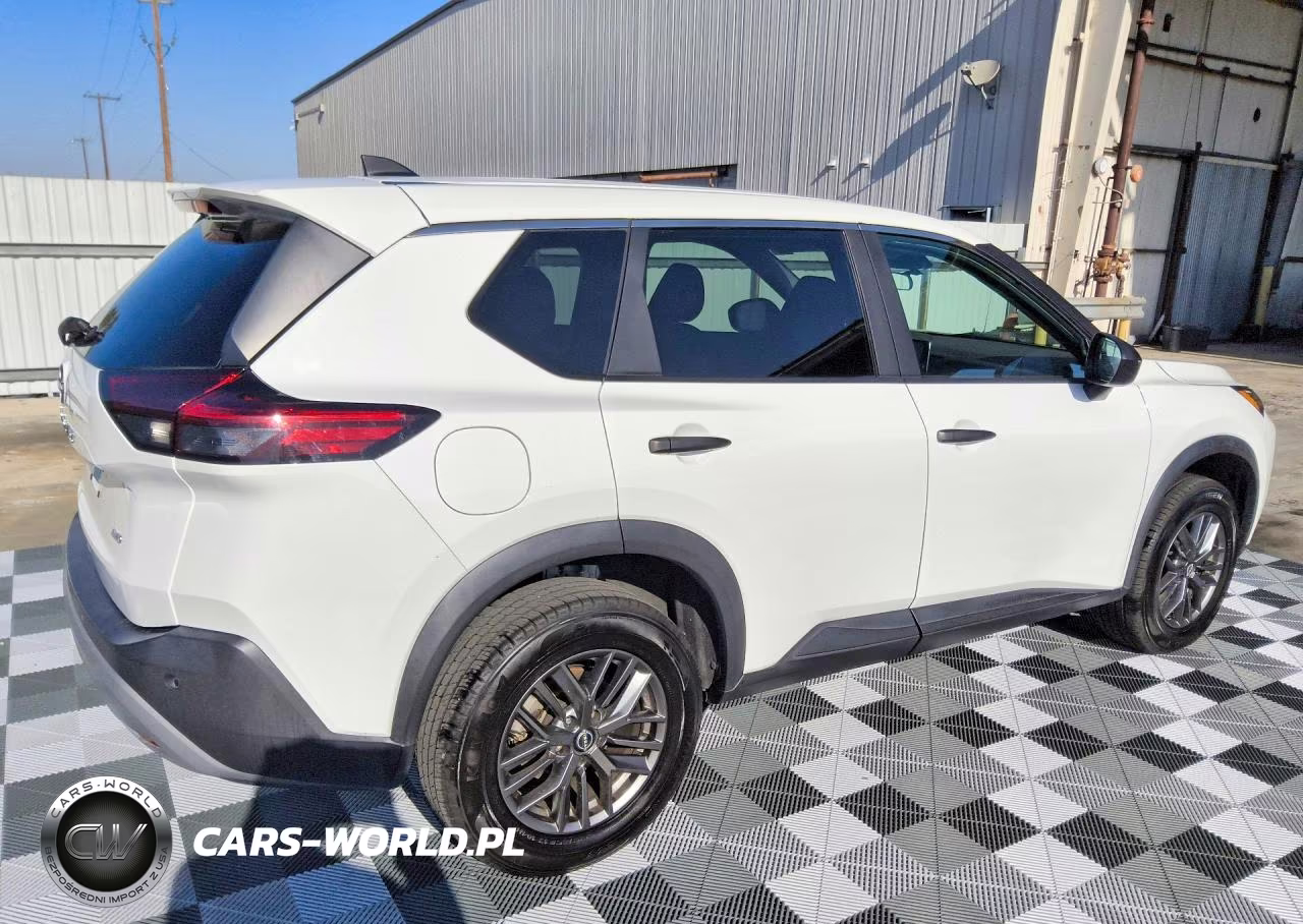 2023 Nissan Rogue S VIN:5N1BT3AB2PC847382 - 3
