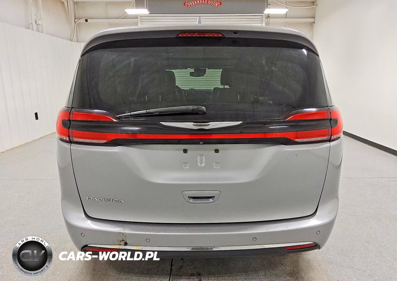 2021 Chrysler Pacifica Touring L VIN:2C4RC1BG3MR591077 - 6
