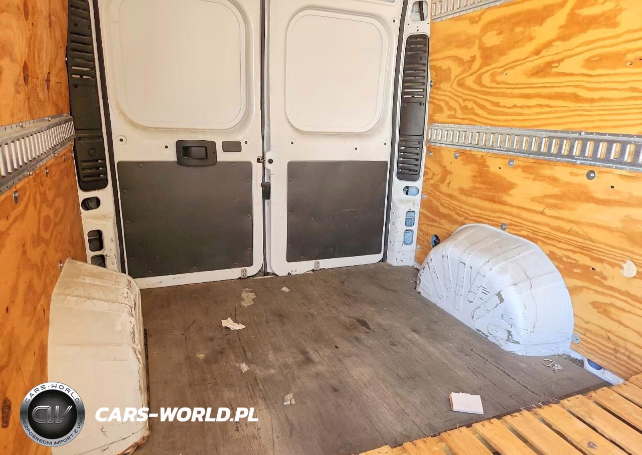 2023 Ram Promaster 2500 Delivery Van VIN:3C6LRVDG1PE510664 - 10