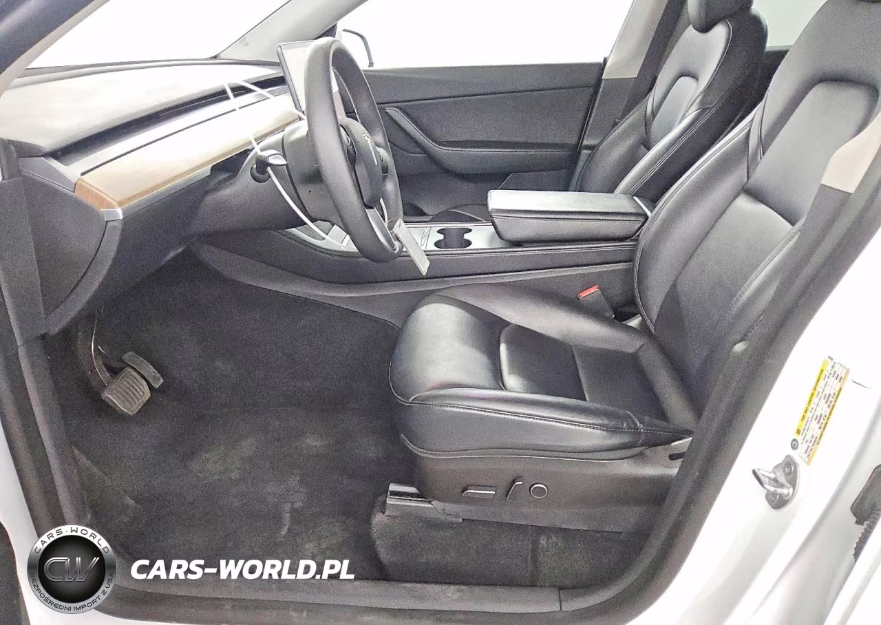2022 Tesla Model Y VIN:7SAYGDEE9NF481355 - 7