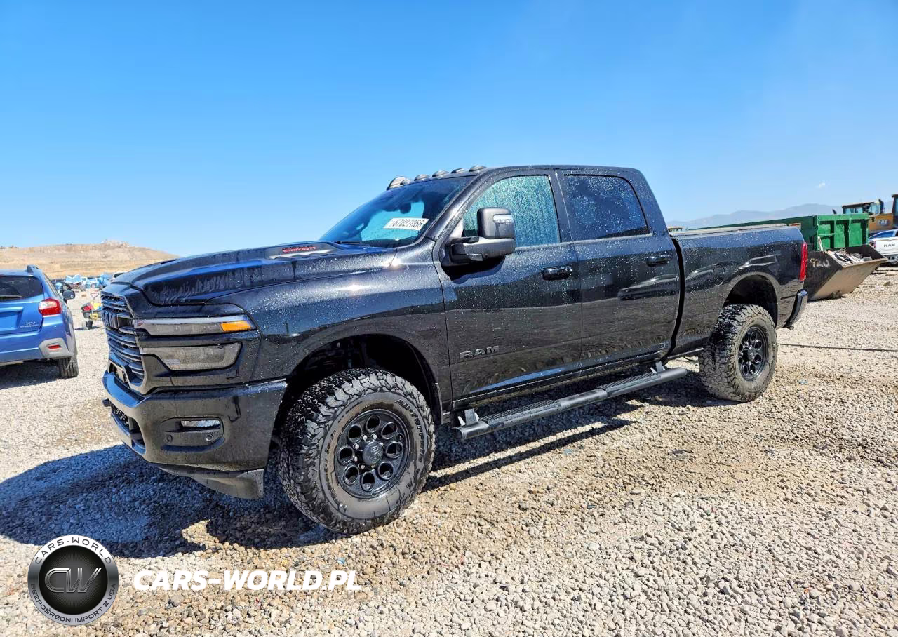 2025 Ram 2500 Laramie VIN:3C6UR5FJ7SG522523 - 1
