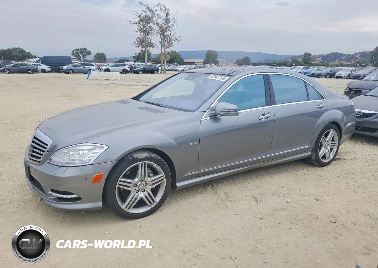 2012 Mercedes-Benz S 550