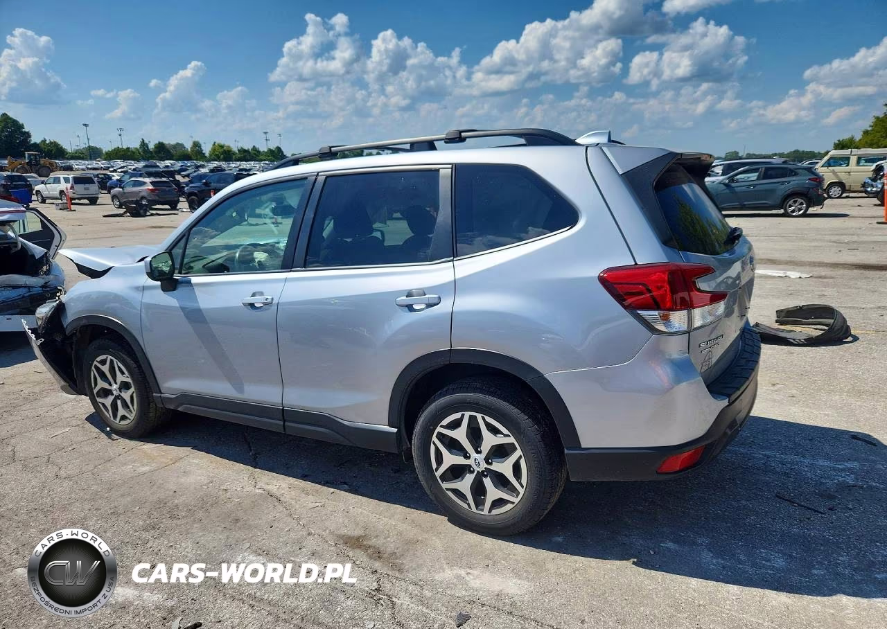 2021 Subaru Forester Premium VIN:JF2SKAJC4MH581187 - 2