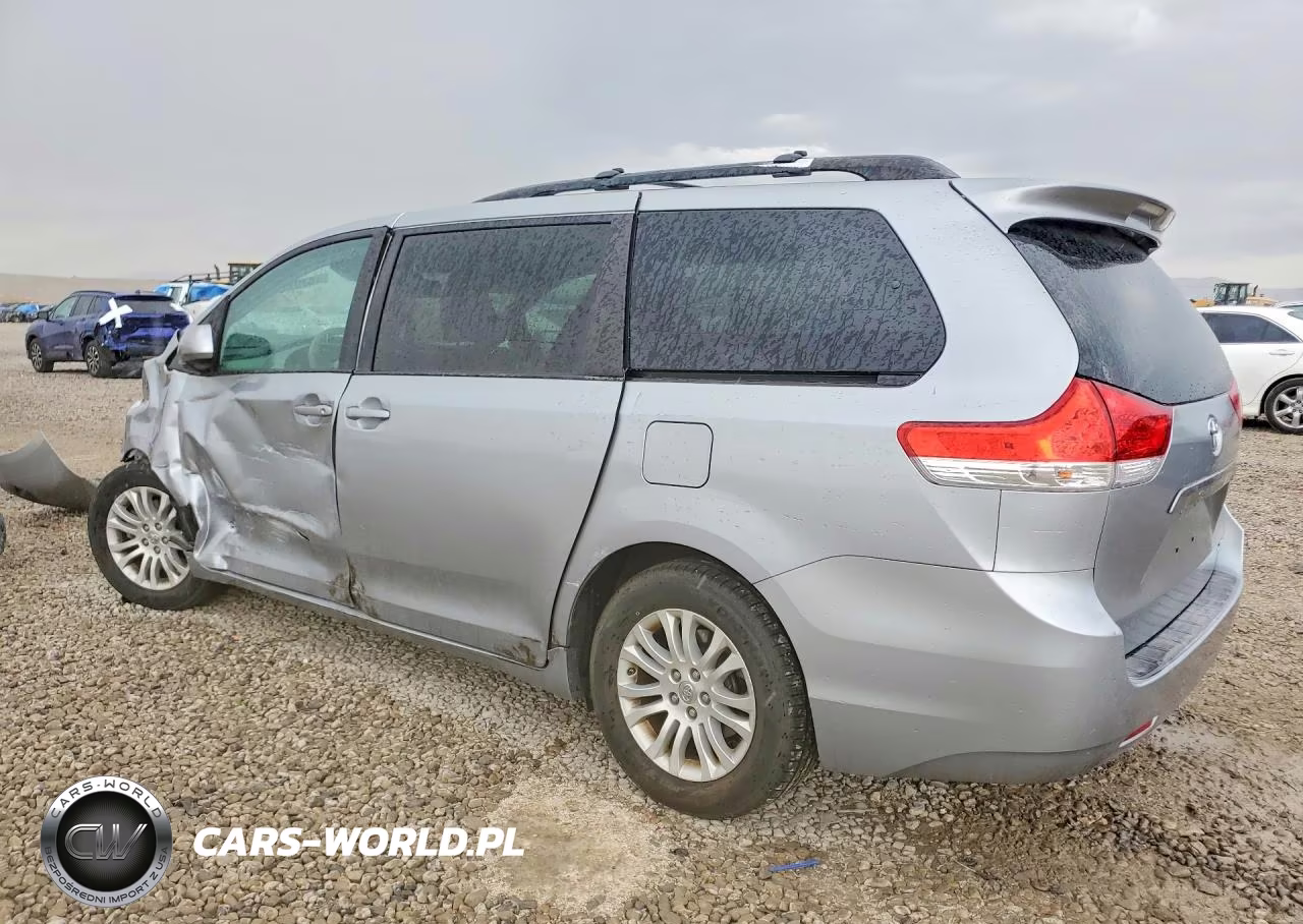 2013 Toyota Sienna Xle 8-Passenger VIN:5TDYK3DC4DS351211 - 2
