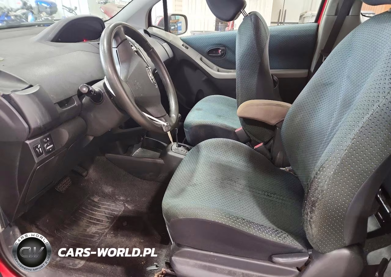 2008 Toyota Yaris Base VIN:JTDJT923285169362 - 7